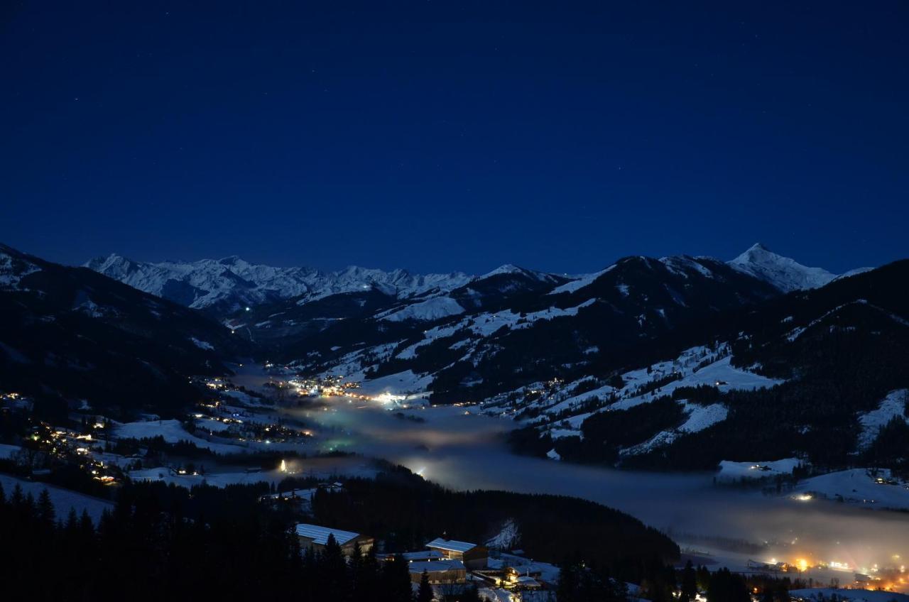 Hof Hamoos Apartamento Kitzbühel Exterior foto
